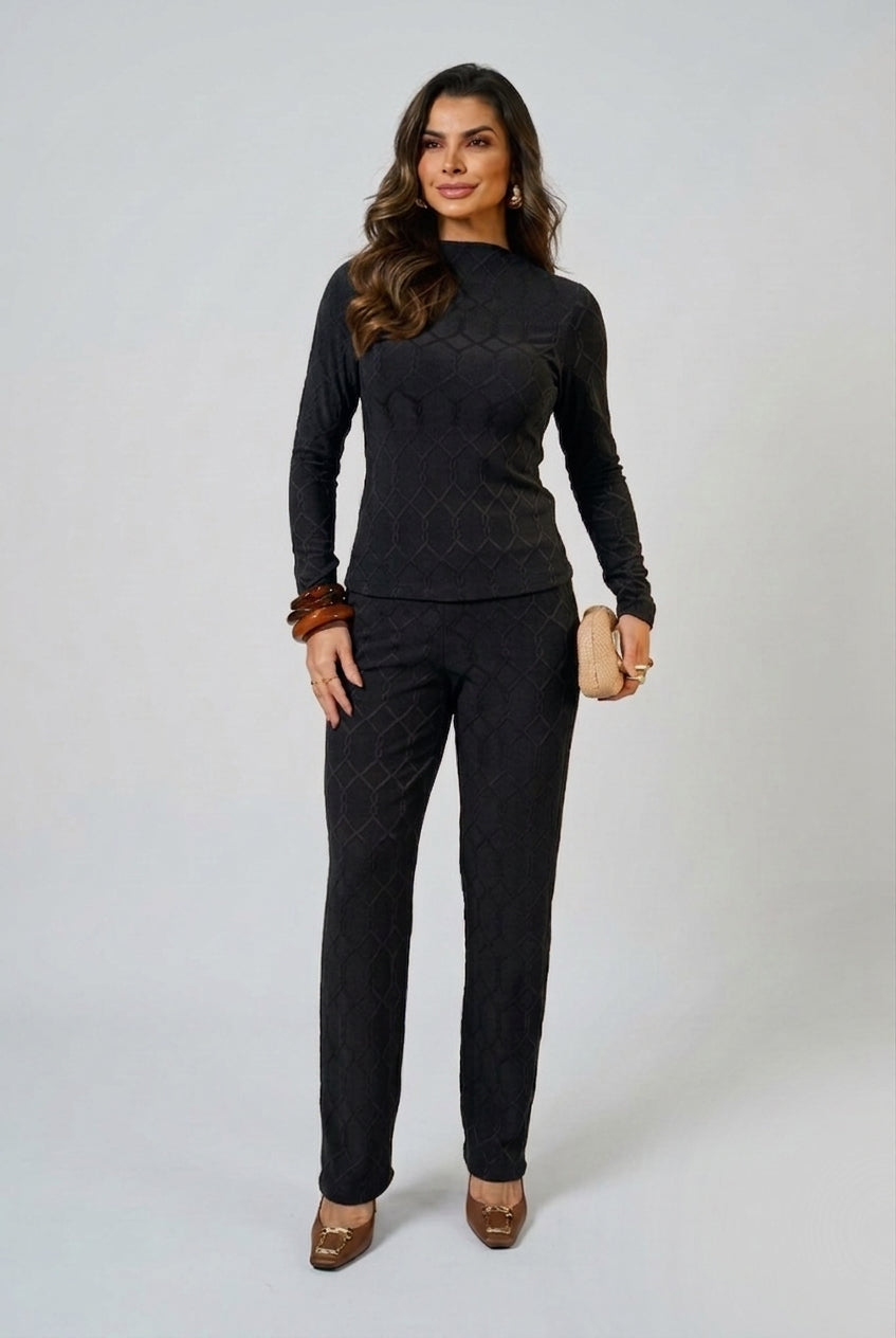 CONJUNTO TRICOT COM CALÇA